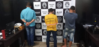 Polícia prende trio acusado de roubo de caminhão; crime foi encomendado por presidiário