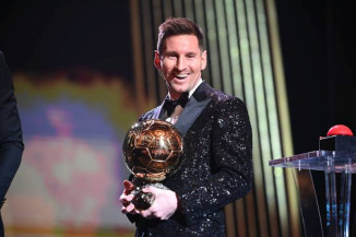 Messi conquista Bola de Ouro pela sétima vez