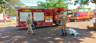 Jovem morre atropelado por caminhão em Dourados