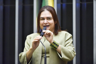 Comissão aprova cassação da habilitação de motorista que agredir mulheres no trânsito