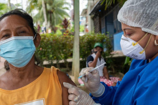 COVID-19: Não subestimem a Ômicron, alerta o chefe da OMS