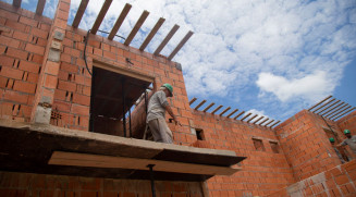 Custos da construção sobem 18,65% em 2021, maior taxa em nove anos
