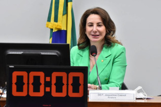 Comissão rejeita mudança em regra de estacionamento para pessoas com deficiência