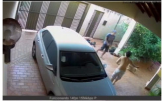 Polícia identifica assaltante que espancou vítima e ameaçou idosa após invadir residência