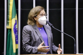 Projeto proíbe contingenciamento em bolsas de pesquisa do CNPq e Capes