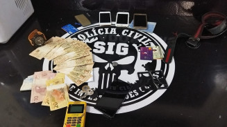 Polícia Civil e PRF prendem parte de organização criminosa especializada em furtos no interior de agências bancárias