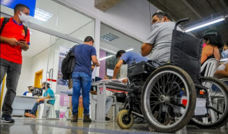 Projeto cria política para inserção de pessoas com deficiência no mercado de trabalho