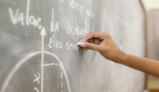 Estado abre concurso para professor, com salário superior a R$ 4 mil e 722 vagas