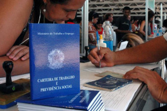 Brasil gera 155 mil empregos formais em janeiro