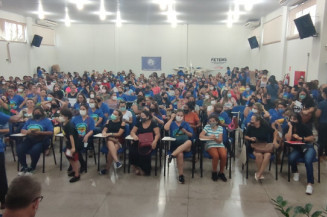 Professores rejeitam proposta da prefeitura e greve continua
