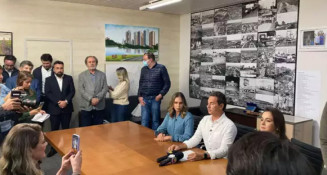 Prefeito de Campo Grande renuncia cargo para disputar governo