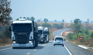 Projeto restabelece Justiça comum para julgar ações sobre contratos de transporte de cargas