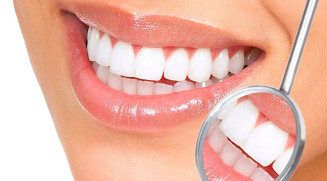 Lente de contato dental une tecnologia com a perfeição do sorriso