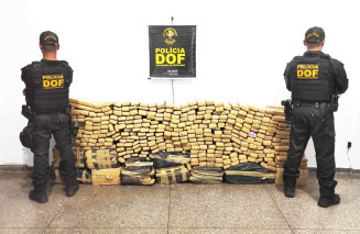 DOF apreende camioneta carregada com quase 600 quilos de maconha em Jardim