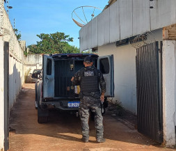 Operação “Tormenta”, realizada em conjunto entre Polícias Civil e Militar cumpre mandados de Busca e Apreensão e efetua prisões em flagrante