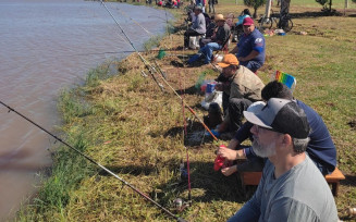 Prefeitura libera pesca durante o Dia do Trabalhador no Parque do Lago