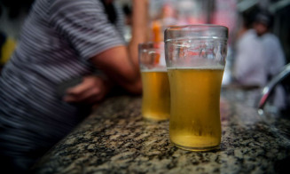Alcoólicos Anônimos só para mulheres tem impacto positivo