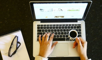 Comissão aprova proposta que regulamenta publicação de obras na internet sem autorização do autor