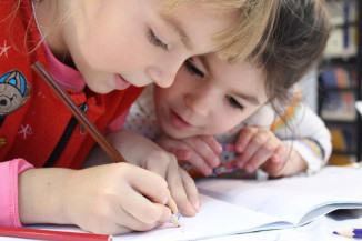 Senador pretende incluir educação para o trânsito nos currículos da educação básica