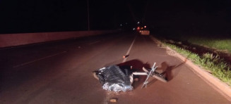 Ciclista morre atropelado entre Dourados e Itaporã; rodovia não tem iluminação