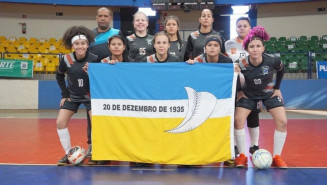 Equipes masculino e feminino de Dourados são campeãs no futsal dos Jogos Escolares da Juventude