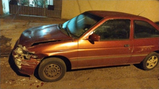 Condutora embriagada que bateu em carro estacionado vai presa pela GM