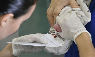 Médicos apontam desafios para implantação do teste do pezinho ampliado