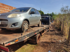 Polícia recupera carro roubado durante a madrugada em Dourados e identifica menores envolvidos