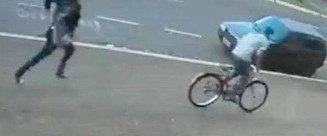 Jovem furta bicicleta sem cadeado: "Era uma oferenda e não podia deixar passar"