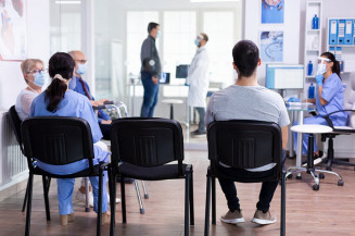 Hospitais devem dispor de equipamentos para pessoas com deficiência