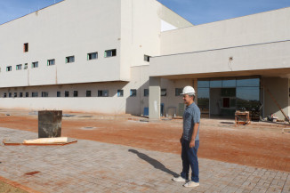 Marçal pede agilidade em obras do Hospital Regional para zerar fila de pacientes