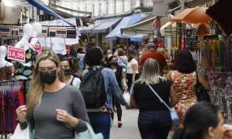 Pandemia reduz expectativa de vida em 3 anos na América Latina