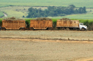 Processo sobre motorista que transporta carga além do permitido em lei é da competência da Justiça do Trabalho