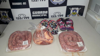 Preso com drogas pela Guarda Municipal homem furtou carne e linguiça de supermercado