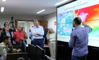 Governo decreta estado de emergência para reforçar o combate a incêndios florestais no Estado no período de estiagem