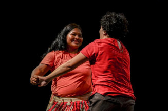 Projeto Arte na Praça retoma espetáculos que dialogam com a cultura indígena