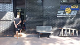 Ladrão é ferido com tiro em partes intimas após tentar assaltar residência