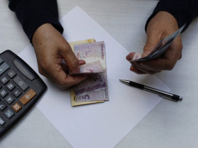 Entra em vigor lei que amplia consignado e libera operação para beneficiários do Auxílio Brasil