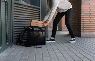 Desafios no trânsito na profissão de motorista de delivery