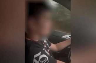 Pai filma filho de 9 anos dirigindo em rodovia de MS