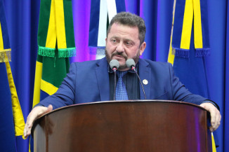 Vereador Laudir cobra reforma do ponto de moto-táxi em frente a rodoviária