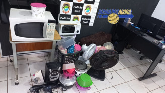 Polícia prende 9 envolvidos em furto e receptação de mobília de casa no Canaã I