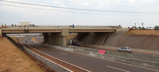 Obras do viaduto no trevo do DOF chegam na fase final