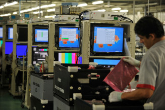 Faturamento, emprego e rendimento crescem na indústria em julho de 2022