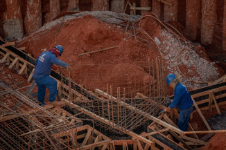 Construção registra elevada expansão da atividade e do emprego