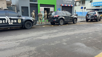 Polícia deflagra operação para desarticular criminosos que vendiam produtos furtados