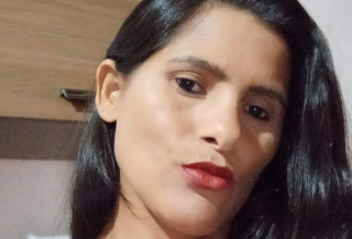 Mulher cai ao ser empurrada, bate a cabeça e morre