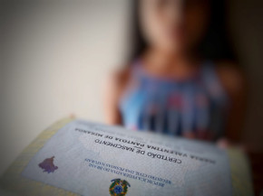 Mais de 200 crianças não recebem o nome do pai por ano em Dourados