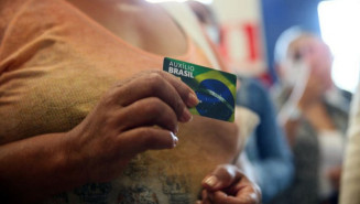 Auxílio Brasil ultrapassa a marca de 21 milhões de famílias contempladas em outubro