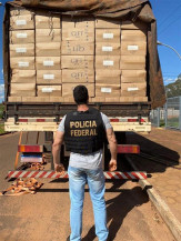 PF apreende caminhão com cigarros contrabandeados em Mato Grosso do Sul